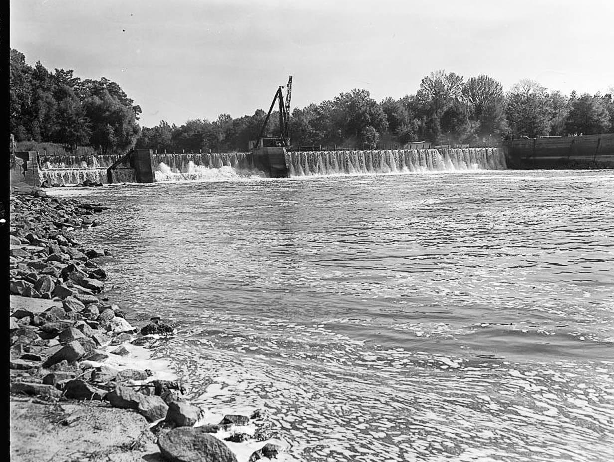 Historic Photo : Ouachita River Lock & Dam No. 8, Ouachita River at River Mile 282.8, Calion, Union County, AR 2 Photograph