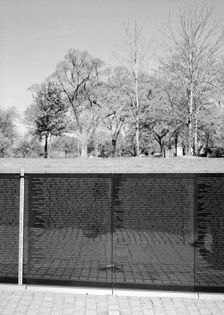 Historic Photo : Vietnam Veterans Memorial, West Potomac Park, Washington, District of Columbia, DC 9 Photograph