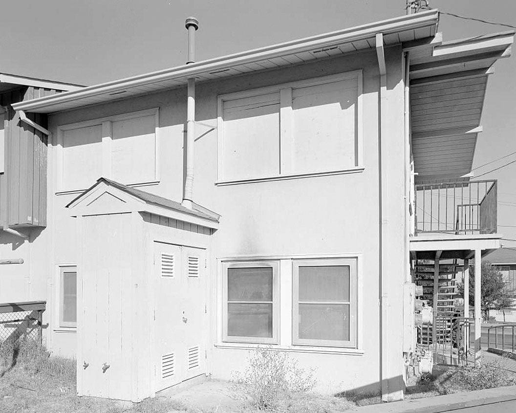 Historic Photo : Easter Hill Village, Building No. 46, West side of South Twenty-eighth Street, north of Hinkley Avenue, Richmond, Contra Costa County, CA 3 Photograph