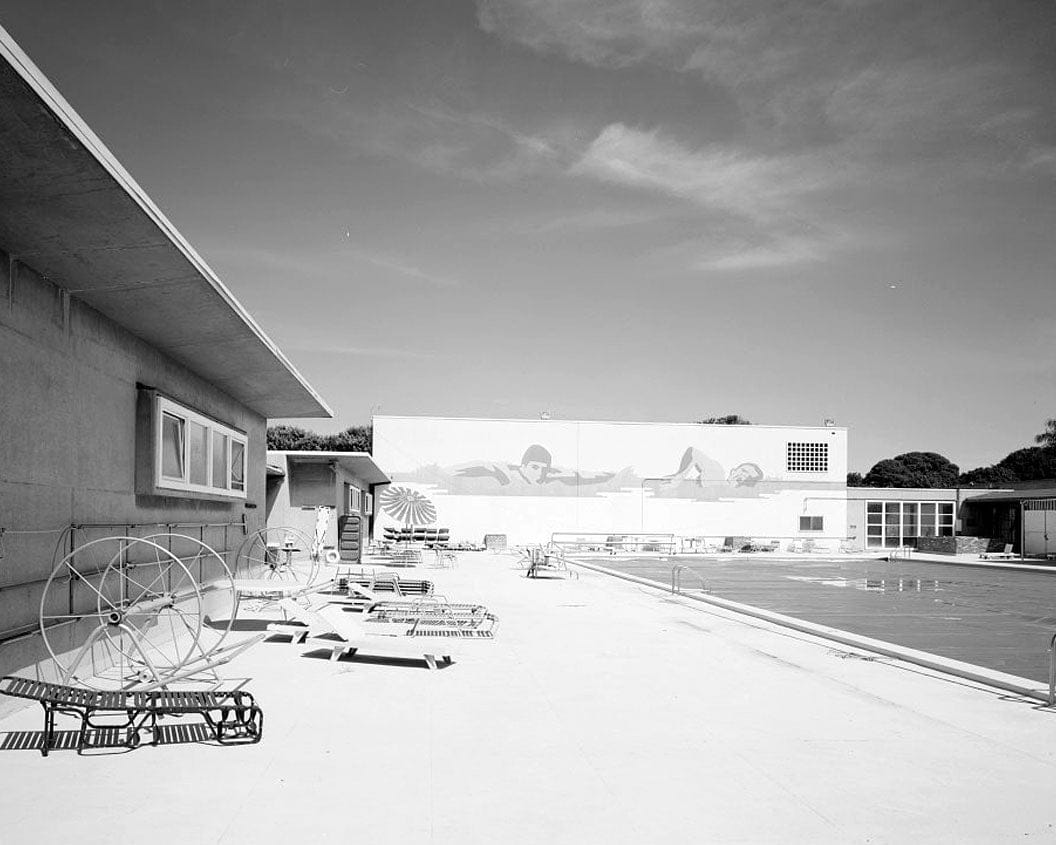 Historic Photo : Roosevelt Base, Swimming Pool, Reeves Avenue, enclosed by Building No. 22 & Arcade, Long Beach, Los Angeles County, CA 1 Photograph