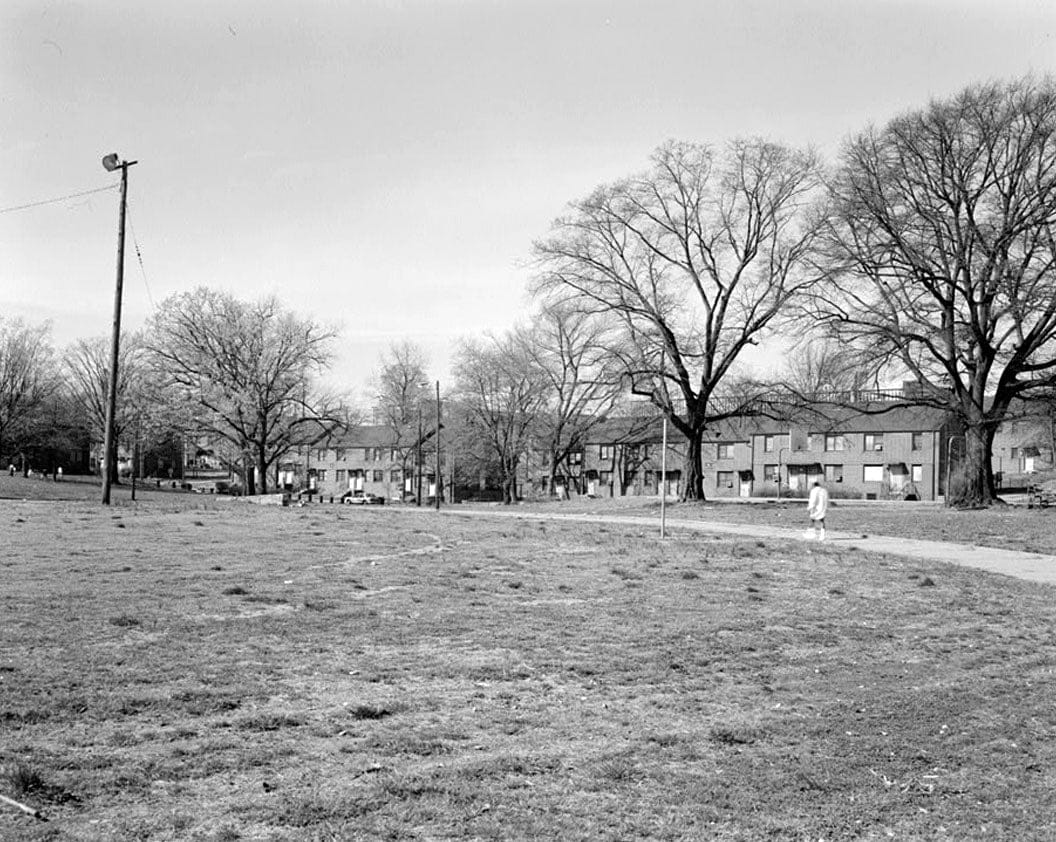 Historic Photo : Clark Howell Homes (Public Housing), Bounded by North Avenue, Lovejoy Street, Mills Street & Luckie Street, Atlanta, Fulton County, GA 5 Photograph