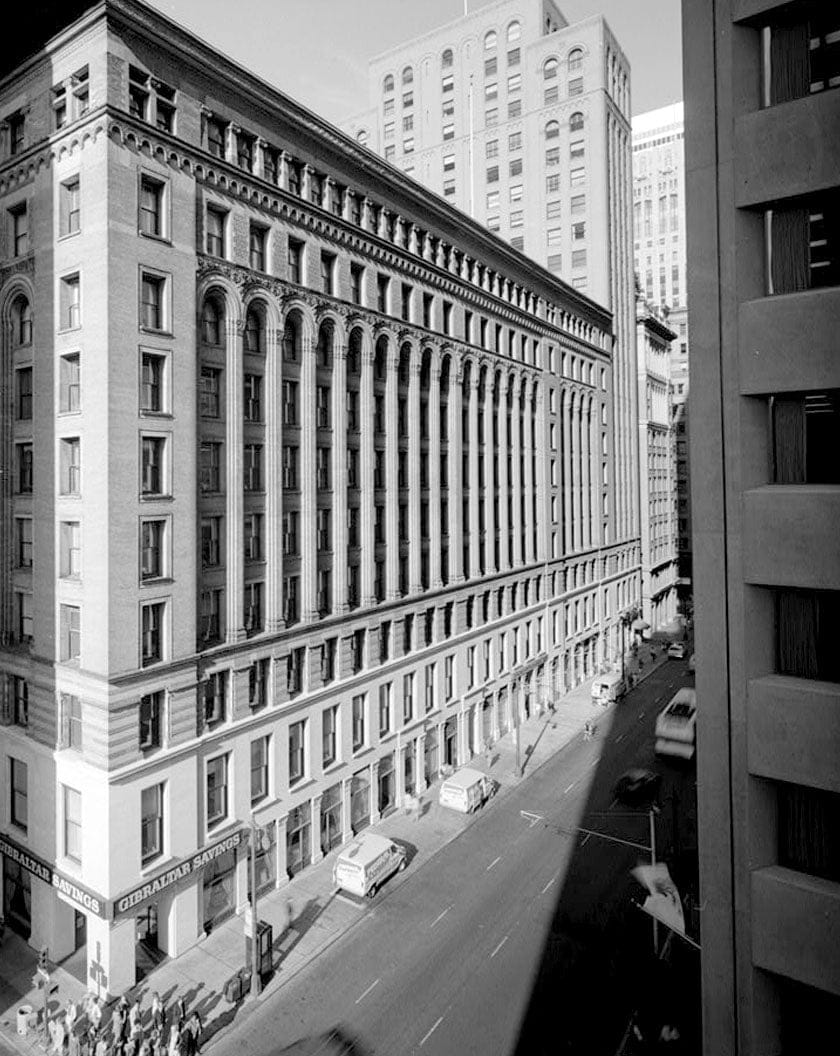 Historic Photo : Mills Building, 220 Montgomery Street, San Francisco, San Francisco County, CA 1 Photograph