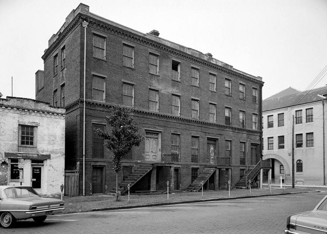 Historic Photo : 103-109 East President Street (Houses), Savannah, Chatham County, GA 1 Photograph