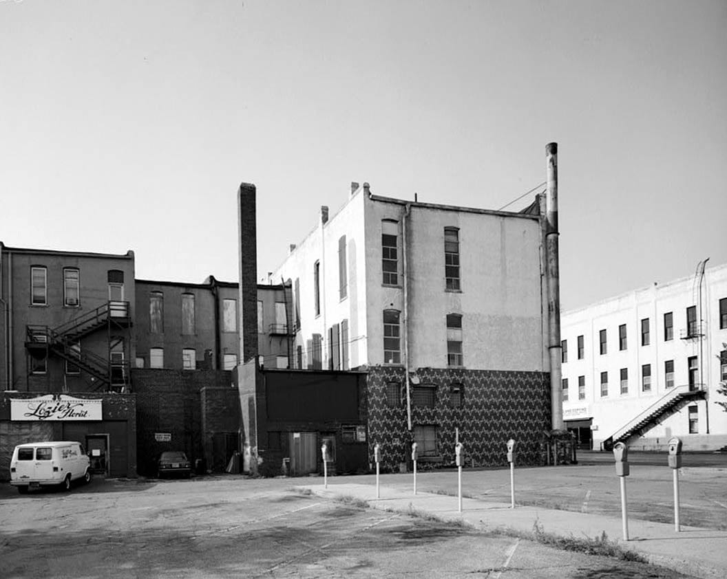 Historic Photo : East Locust Street Commercial District, 521-529 East Locust Street, Des Moines, Polk County, IA 2 Photograph