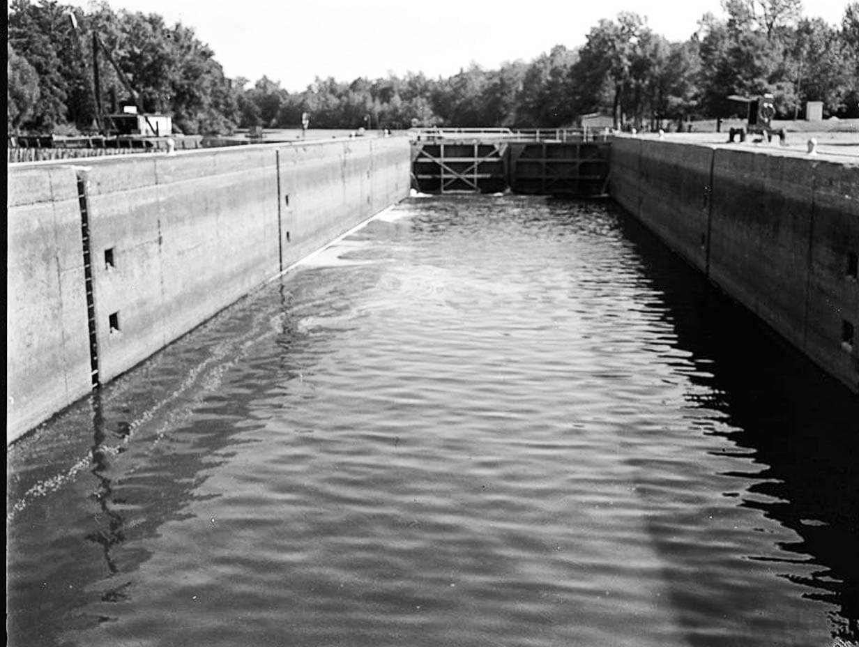 Historic Photo : Ouachita River Lock & Dam No. 8, Ouachita River at River Mile 282.8, Calion, Union County, AR 3 Photograph