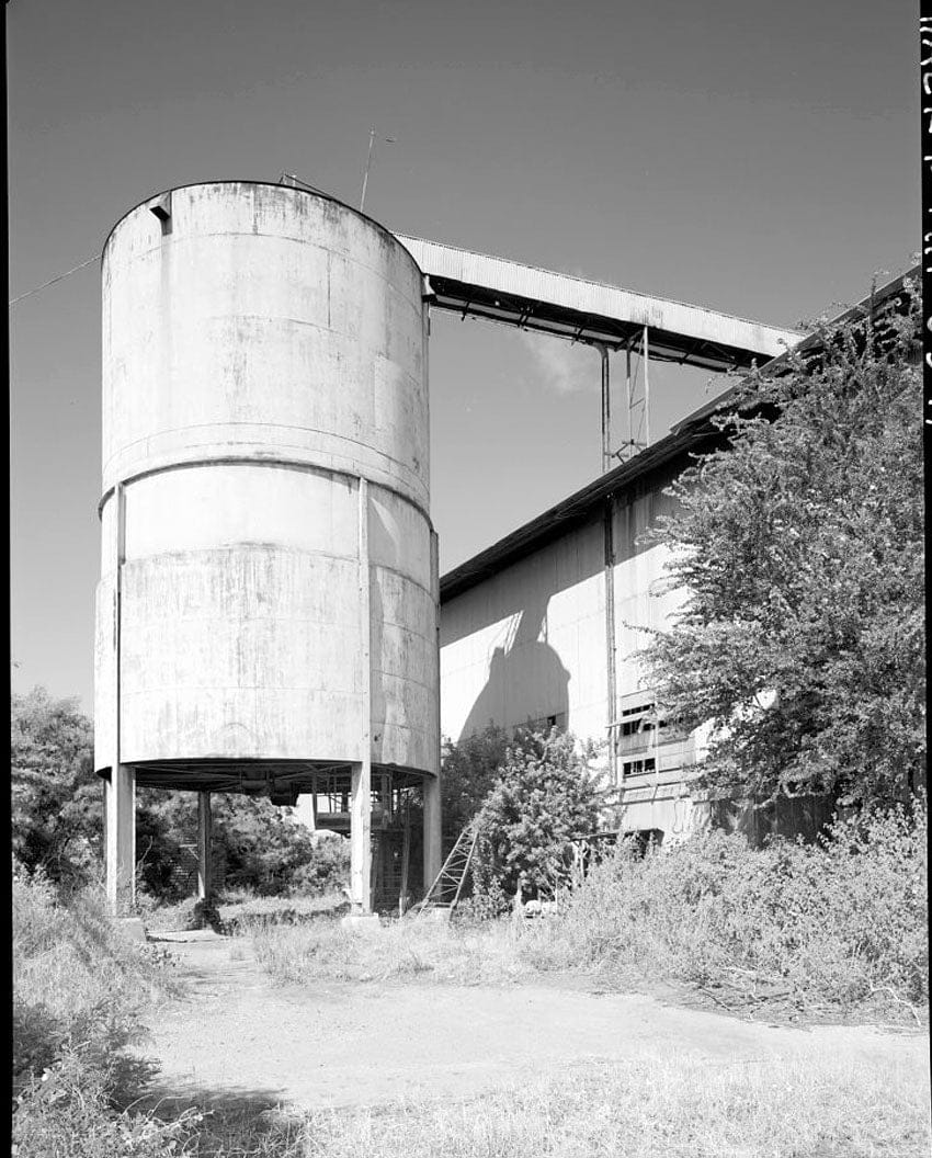 Historic Photo : Kekaha Sugar Company, Sugar Mill Building, 8315 Kekaha Road, Kekaha, Kauai County, HI 16 Photograph