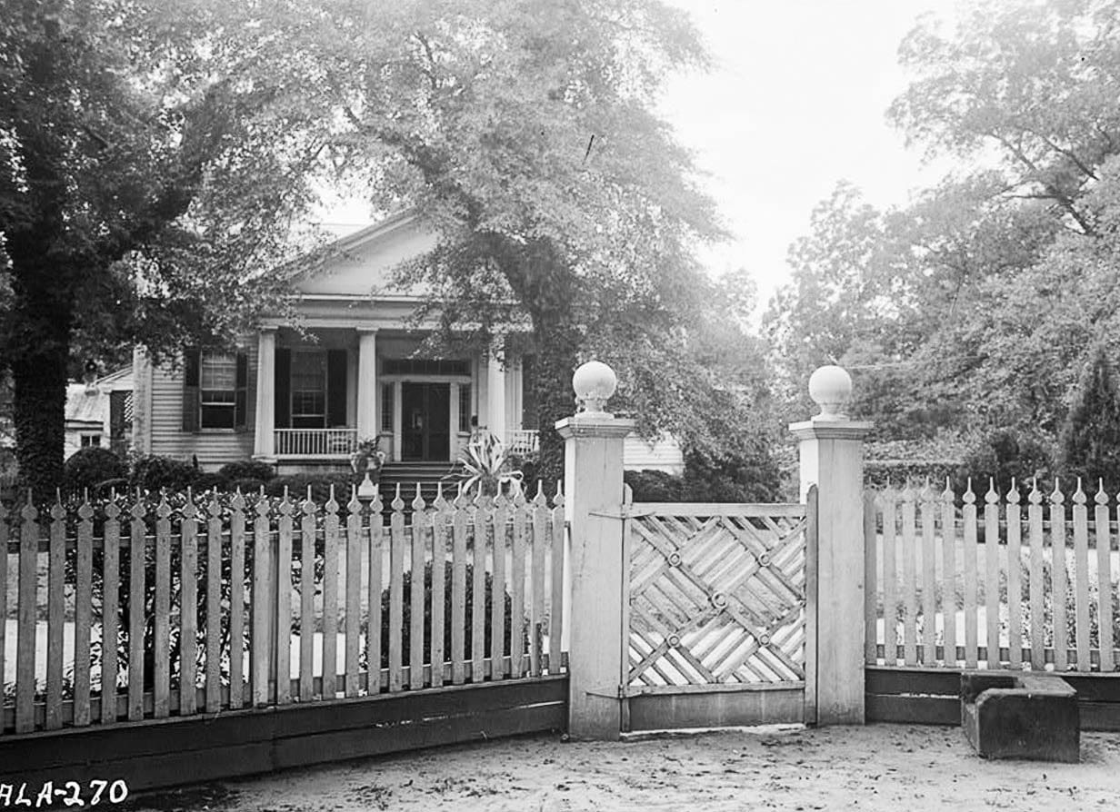Historic Photo : C. W. Dunlap House, 237 Wilson Avenue, Eutaw, Greene County, AL 2 Photograph