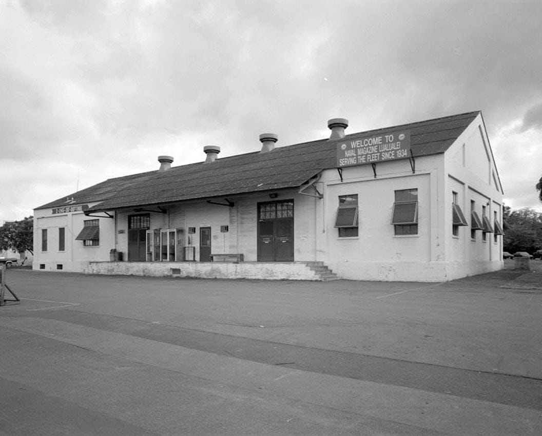 Naval Magazine Lualualei, West Loch Branch, Administration Building & Storehouse, Main wharf area between wharves W1 & W2, north of First Street, Pearl City, Honolulu County, HI 2