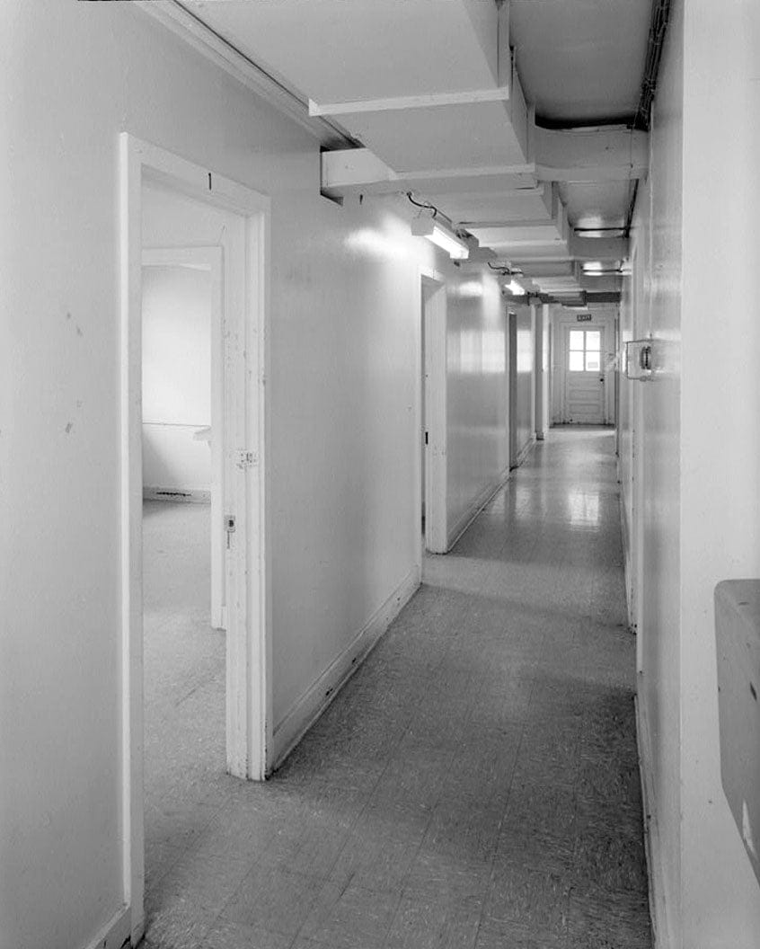 Presidio of San Francisco, Enlisted Men's Barracks Type, West end of Crissy Field, between Pearce & Maudlin Streets, San Francisco, San Francisco County, CA 18