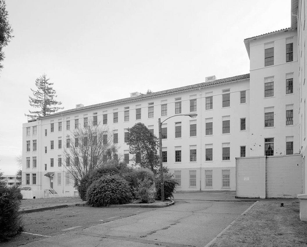 Historic Photo : Mare Island Naval Shipyard, Hospital Wards, Cedar Avenue, eat side between Fourteenth Avenue & Cossey Street, Vallejo, Solano County, CA 3 Photograph