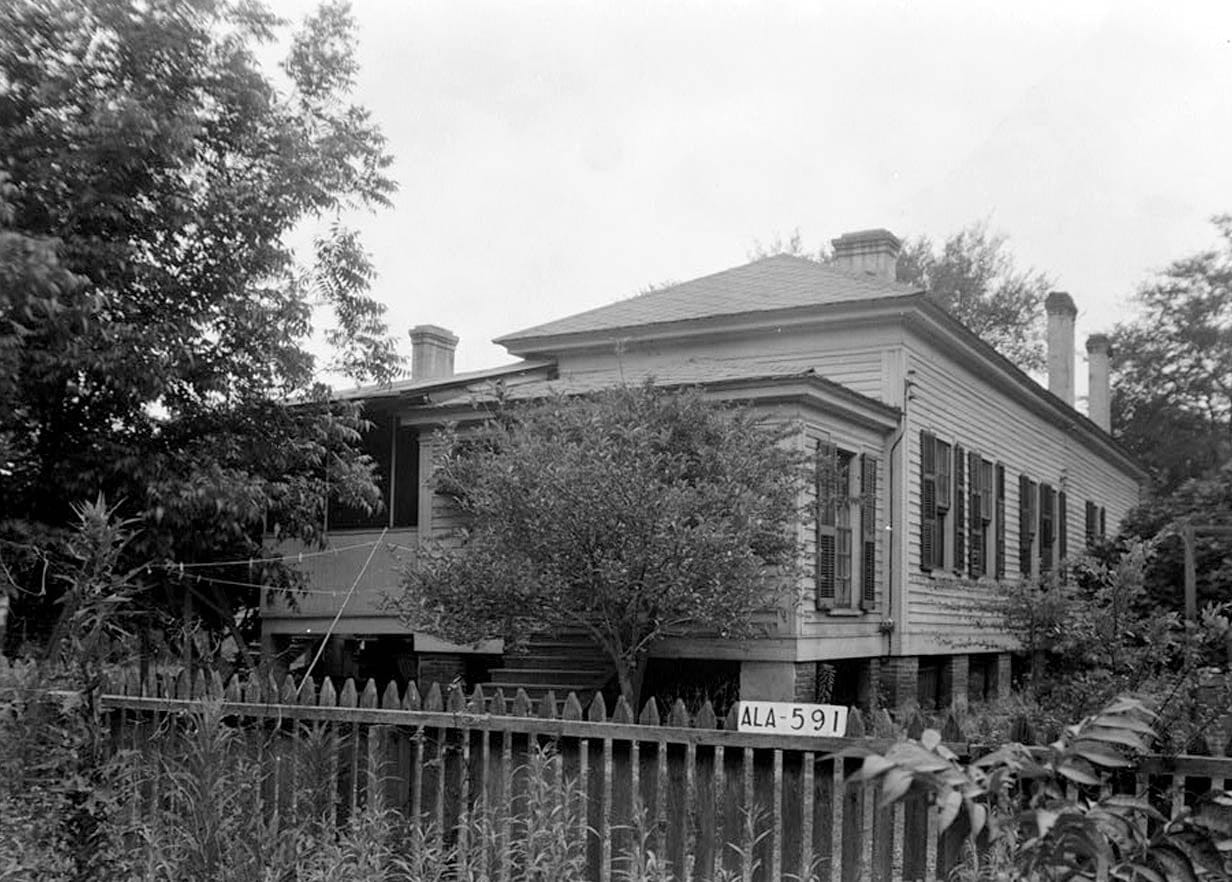 Historic Photo : Hart-Milton House, 211 Eufaula Street, Eufaula, Barbour County, AL 2 Photograph