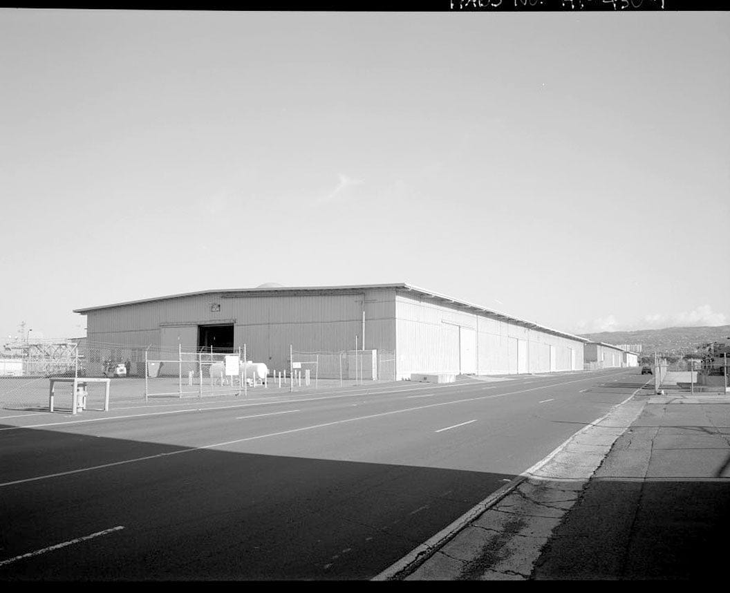 Historic Photo : U.S. Naval Base, Pearl Harbor, Temporary Storehouses - 1943 Type, Between Neches and Neosho Avenues, at Utah Street, Pearl City, Honolulu County, HI 1 Photograph