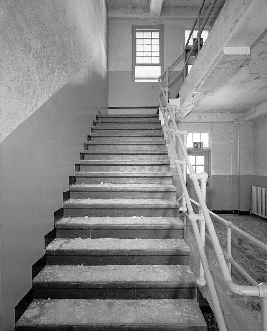Historic Photo : Hamilton Field, Air Corps Dormitories, Fifth & Sixth Streets between Escolta & Hangar Avenues, Novato, Marin County, CA 6 Photograph
