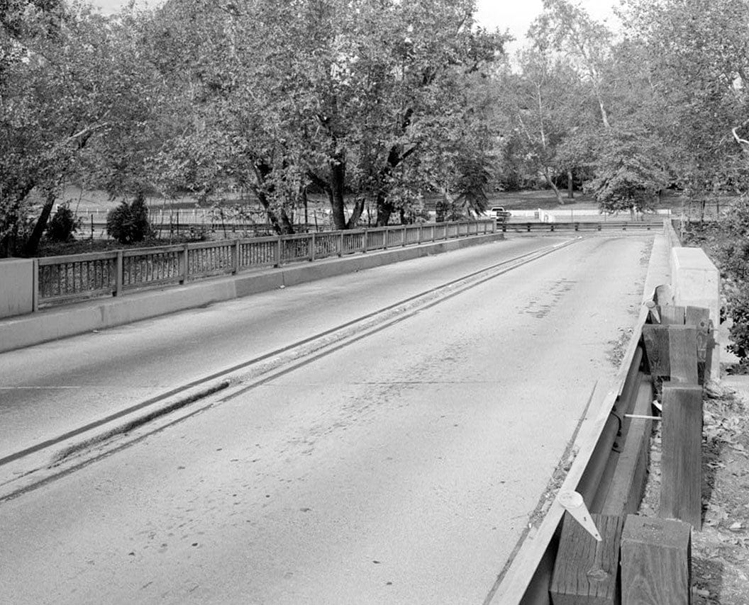 Historic Photo : Arroyo Seco Parkway, Avenue 60 Bridge, Milepost 28.76, Los Angeles, Los Angeles County, CA 2 Photograph