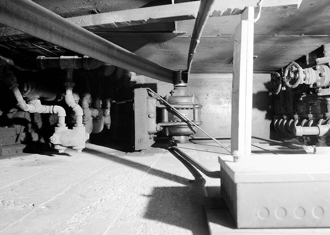 Hot Springs National Park, Bathhouse Row, Superior Bathhouse: Mechanical & Piping Systems, State Highway 7, 1 mile north of U.S. Highway 70, Hot Springs, Garland County, AR 1