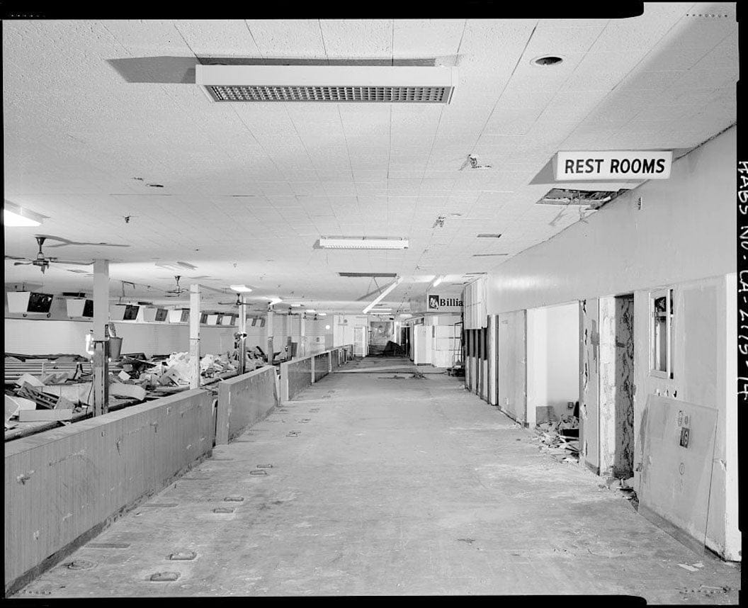 Historic Photo : Holiday Bowl, 3730 Crenshaw Boulevard, Los Angeles, Los Angeles County, CA 6 Photograph
