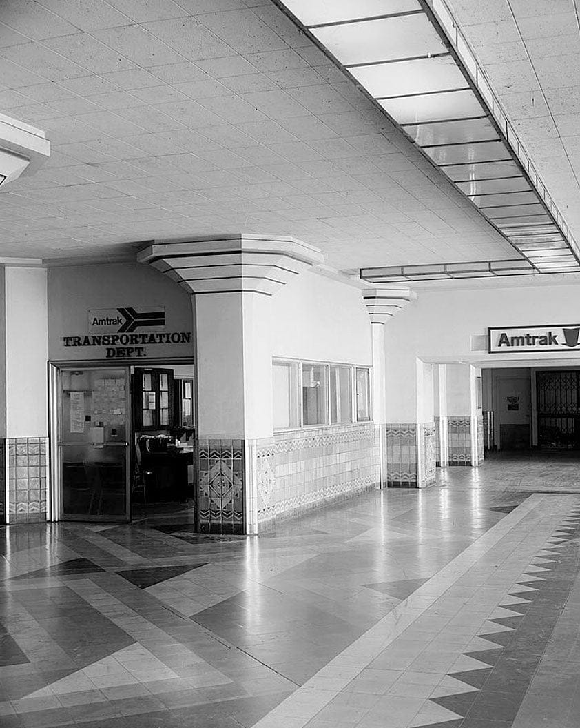 Historic Photo : Los Angeles Union Passenger Terminal, Tracks & Shed, 800 North Alameda Street, Los Angeles, Los Angeles County, CA 19 Photograph