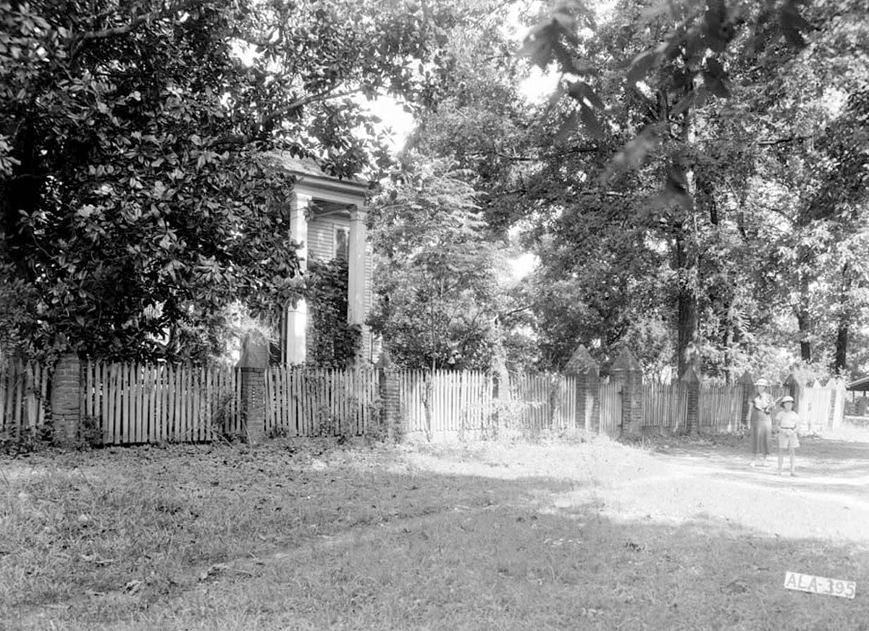 Historic Photo : Ingleside, House & Outbuildings, Second Street (State Highway 14), Aliceville, Pickens County, AL 4 Photograph