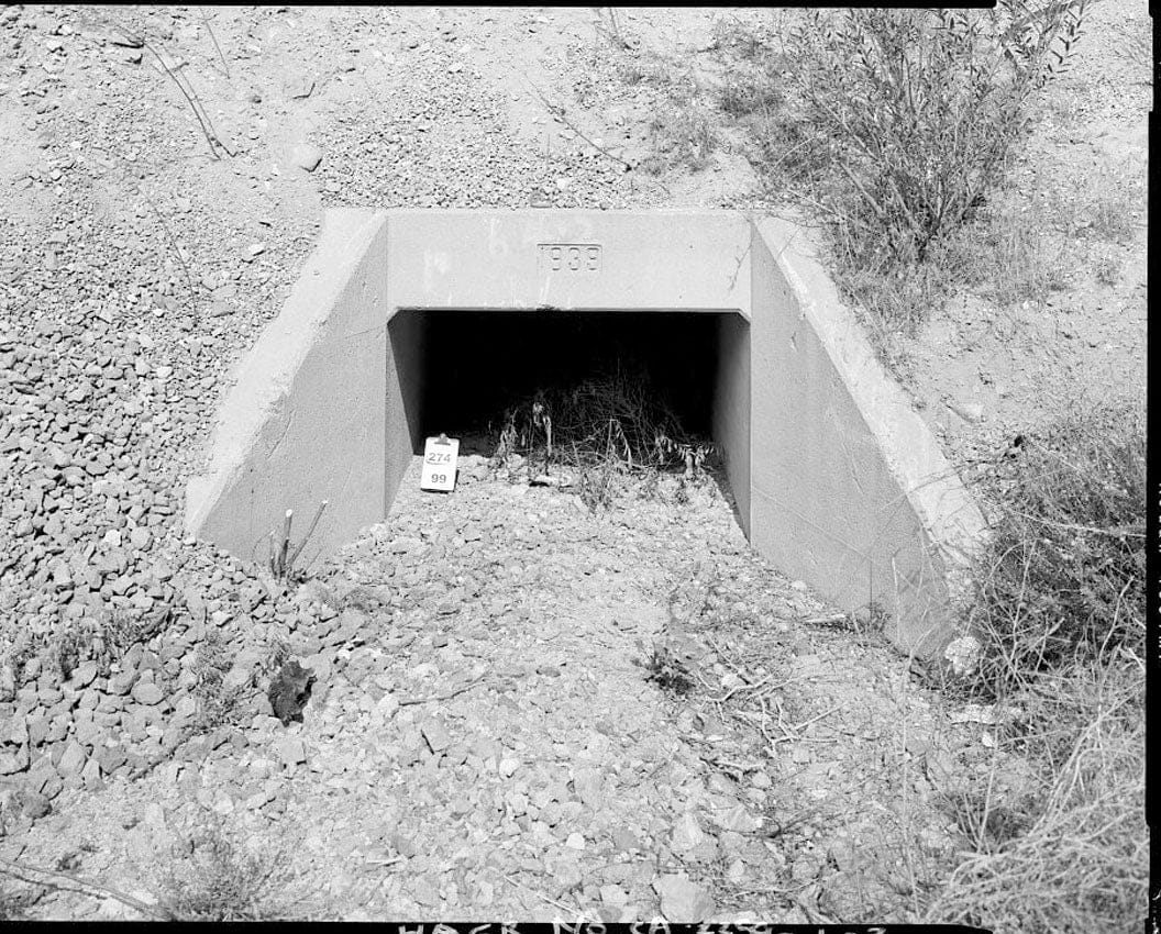 Historic Photo : Burlington Northern Santa Fe Railroad, Cajon Subdivision, Structure No. 64.2, between Cajon Summit and Keenbrook, Devore, San Bernardino County, CA 1 Photograph
