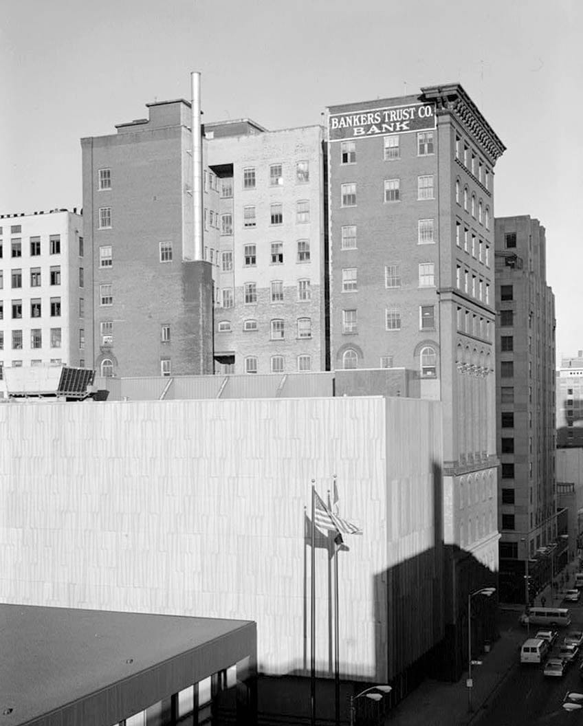 Historic Photo : Equitable Life Assurance Company Building, 605 Locust Street, Des Moines, Polk County, IA 10 Photograph