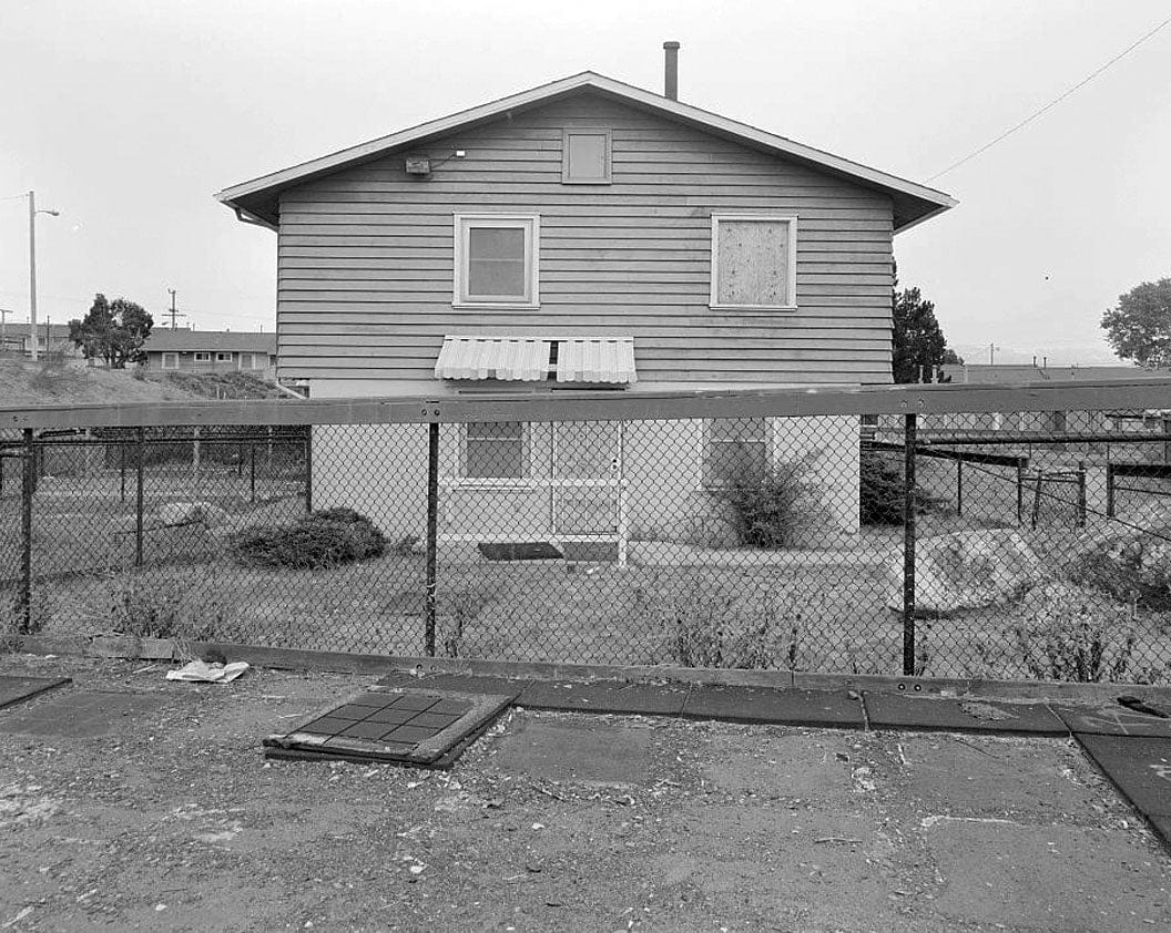 Historic Photo : Easter Hill Village, Building No. 19, West side of South Twenty-Sixth Street, north of Hinkley Avenue, Richmond, Contra Costa County, CA 2 Photograph