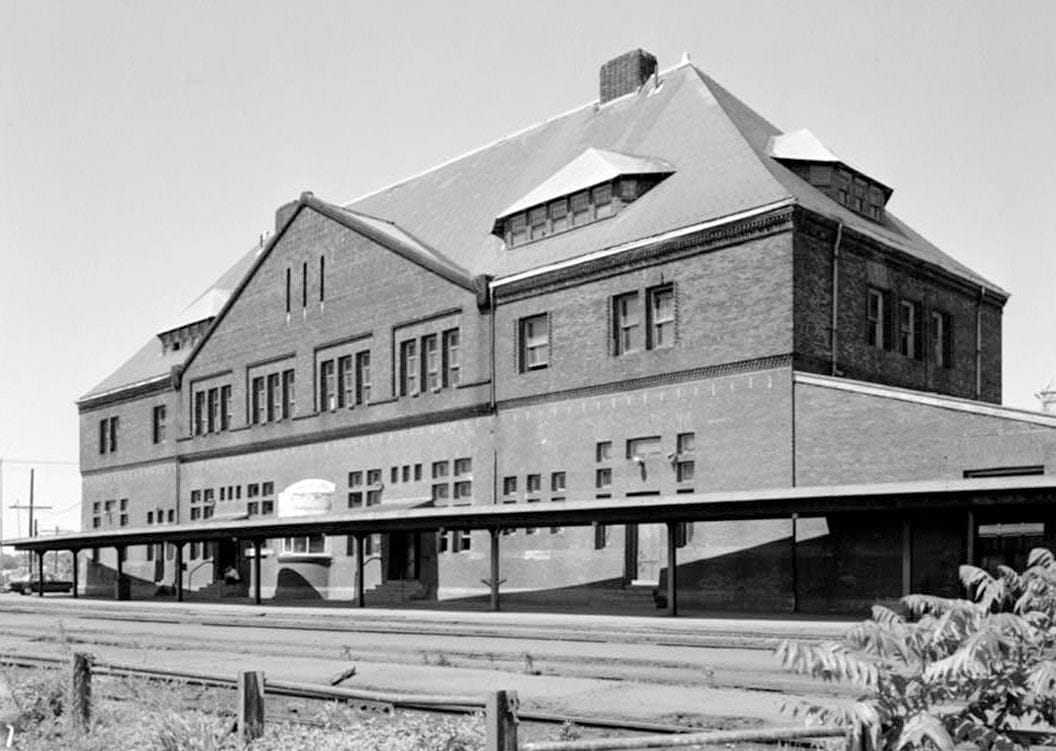 Historic Photo : New London Railroad Station, State Street Vicinity, New London, New London County, CT 1 Photograph