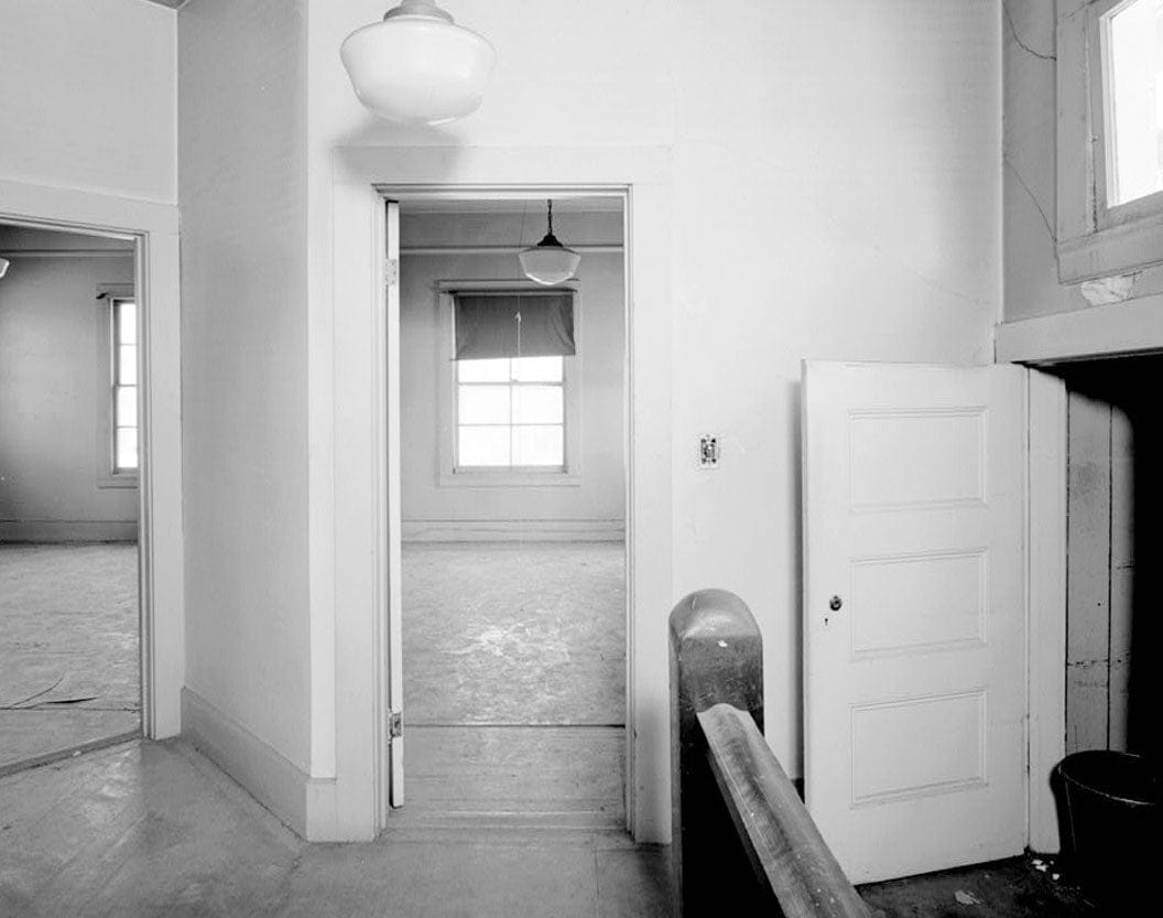 Historic Photo : Southern Pacific Depot, 21 East Millbrae Avenue, Millbrae, San Mateo County, CA 1 Photograph
