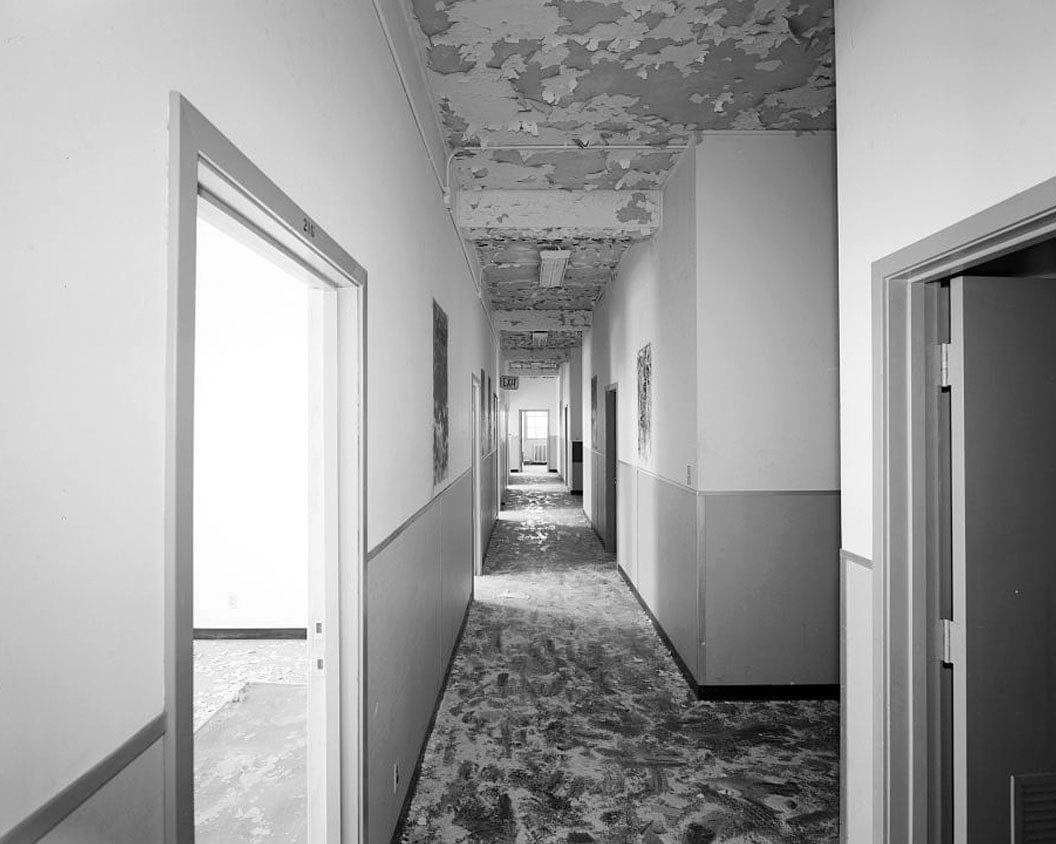 Historic Photo : Hamilton Field, Air Corps Dormitories, Fifth & Sixth Streets between Escolta & Hangar Avenues, Novato, Marin County, CA 2 Photograph
