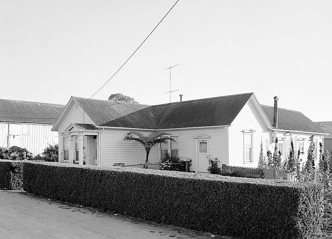 Historic Photo : Pablo Vasquez House, 270 North Main Street, Half Moon Bay, San Mateo County, CA 1 Photograph