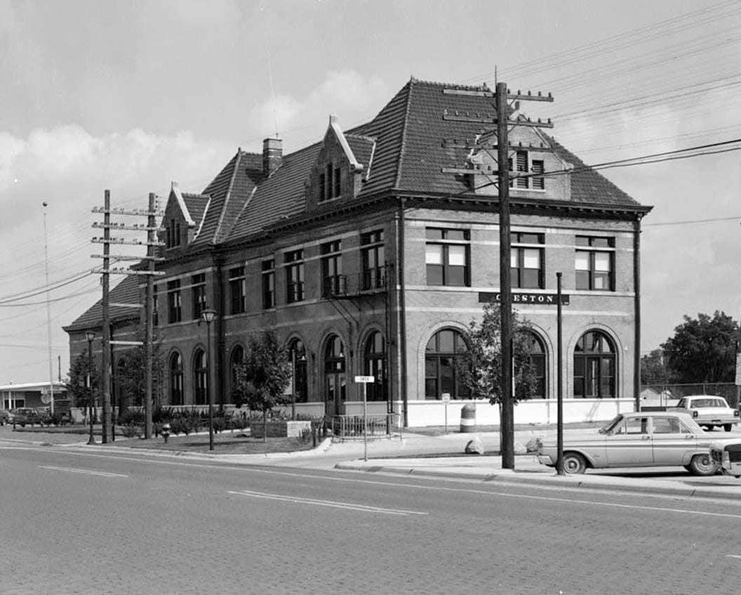 Historic Photo : Chicago, Burlington & Quincy Railroad, West Iowa Division, Creston Station, 116 West Adams, Creston, Union County, IA 8 Photograph