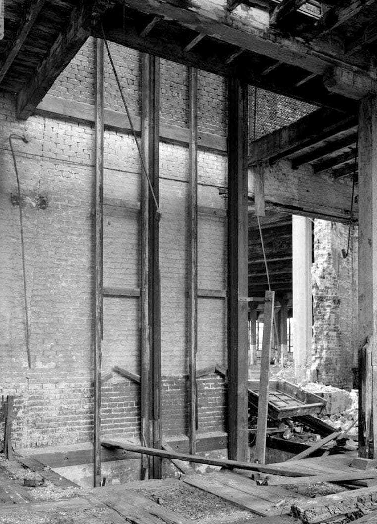Central of Georgia Railway, Savannah Repair Shops & Terminal Facilities, Machine Shop, Bounded by West Broad, Jones, West Boundary & Hull Streets, Savannah, Chatham County, GA 4