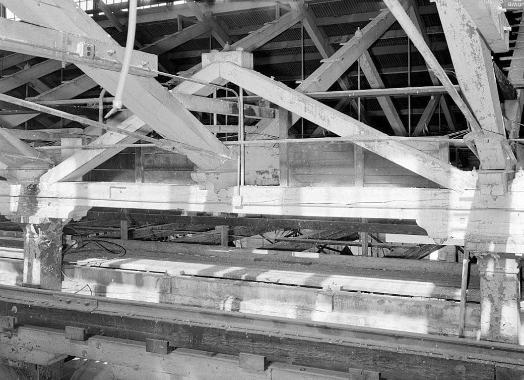 Historic Photo : Southern Pacific, Sacramento Shops, Erecting Shop, 111 I Street, Sacramento, Sacramento County, CA 6 Photograph