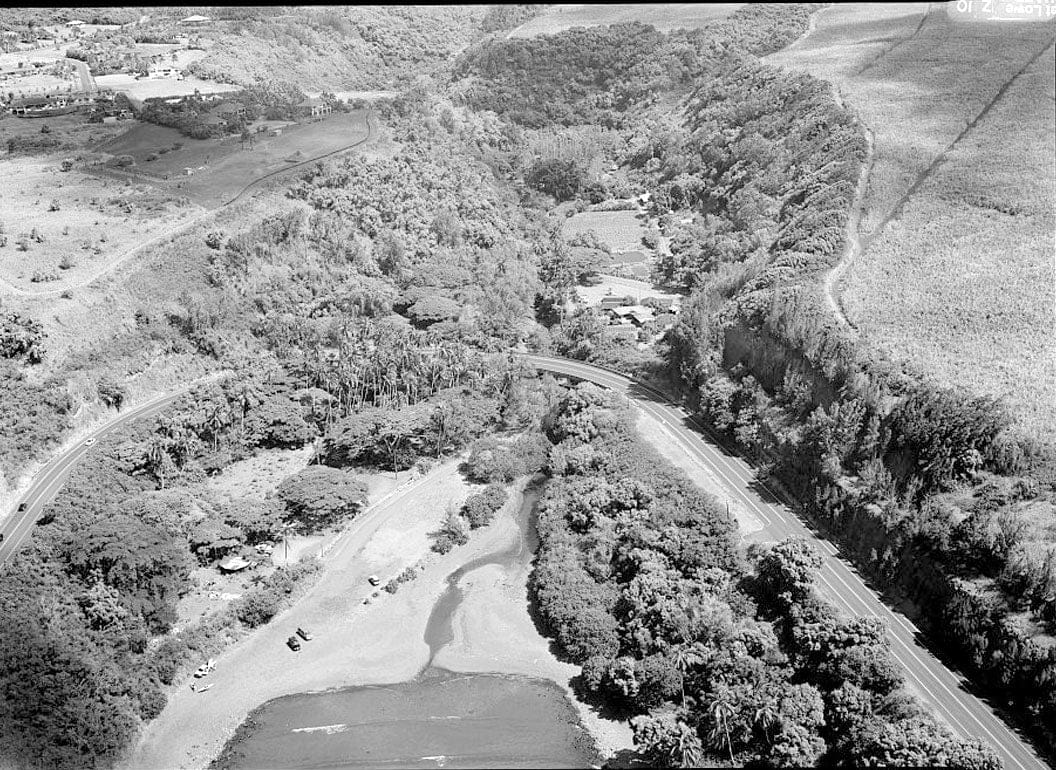 Historic Photo : Hana Belt Road, Between Haiku and Kaipahulu, Hana, Maui County, HI 41 Photograph
