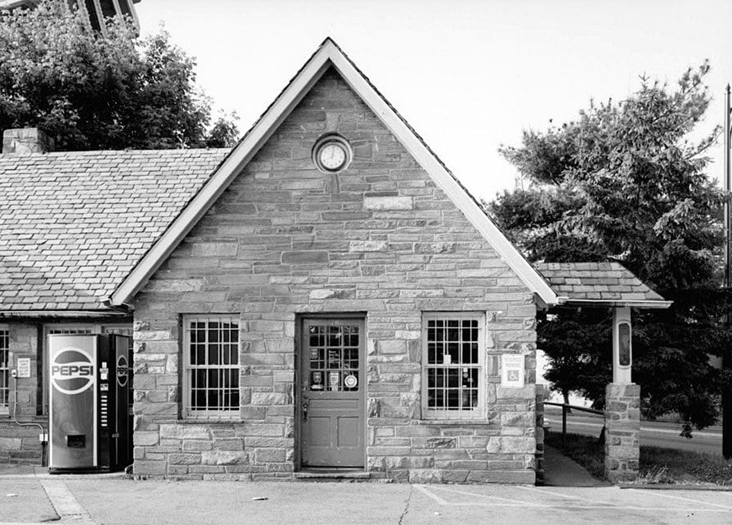 Historic Photo : Higgins Service Station, 2708 Virginia Avenue, Northwest, Washington, District of Columbia, DC 1 Photograph