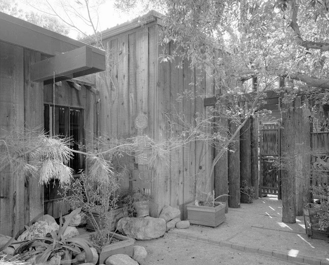 Historic Photo : Sam & Alfreda Maloof Compound, Main Residence & Workshop, 9553 Highland Avenue, Rancho Cucamonga, San Bernardino County, CA 12 Photograph