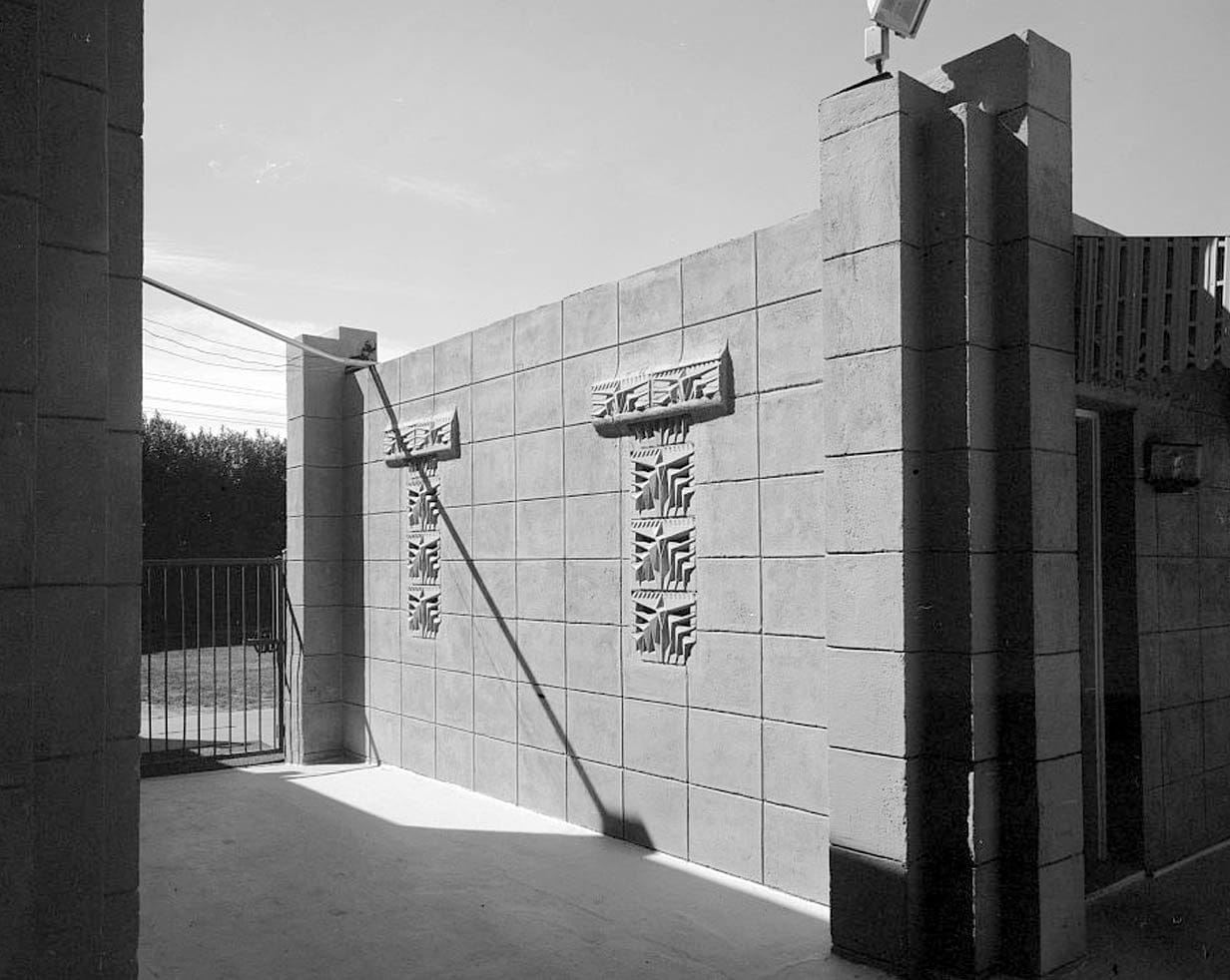 Historic Photo : Arizona Biltmore, Bathhouse & Cabanas, Northeast Corner, Twenty-fourth Street & Missouri Avenue, Phoenix, Maricopa County, AZ 6 Photograph