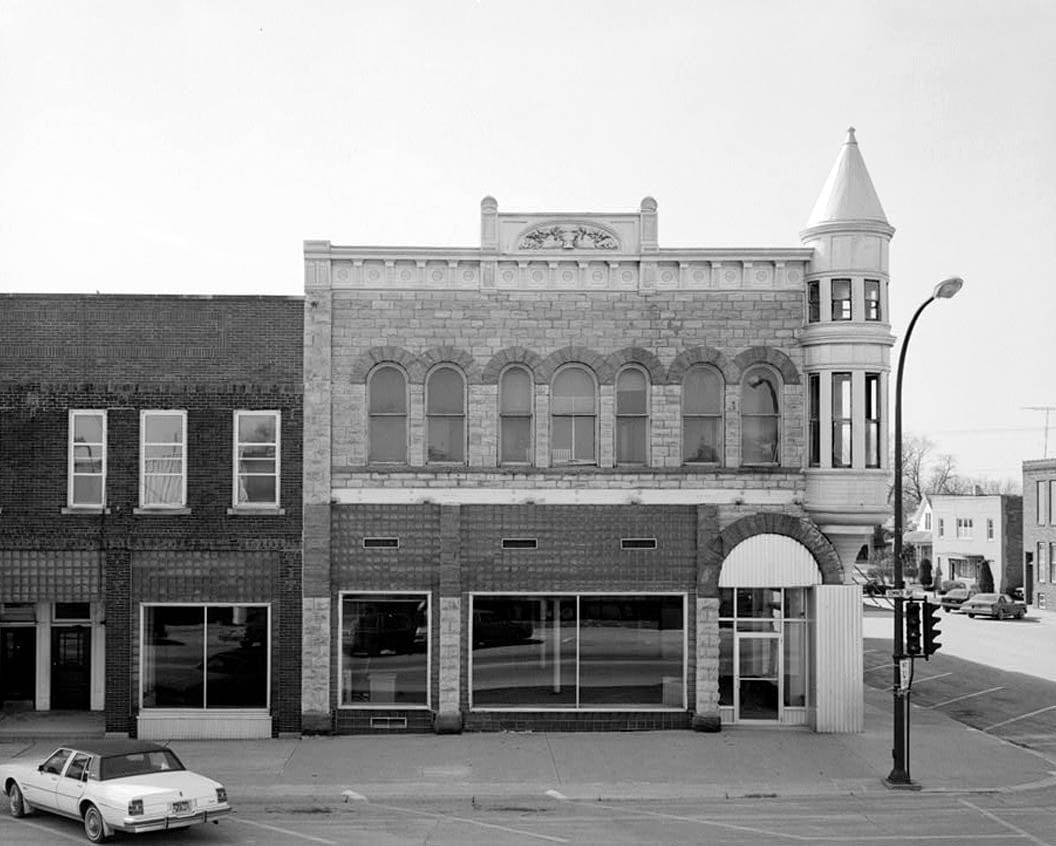 Historic Photo : Johnson Building, 532 Sumner Avenue, Humboldt, Humboldt County, IA 2 Photograph