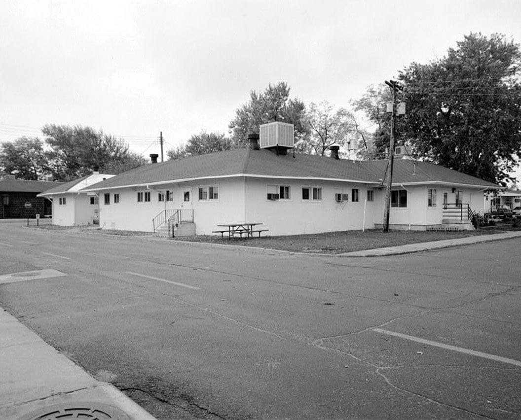 Historic Photo : Fitzsimons General Hospital, Office Building, Northwest Corner of West McCloskey Avenue & North Tenth Street, Aurora, Adams County, CO 1 Photograph