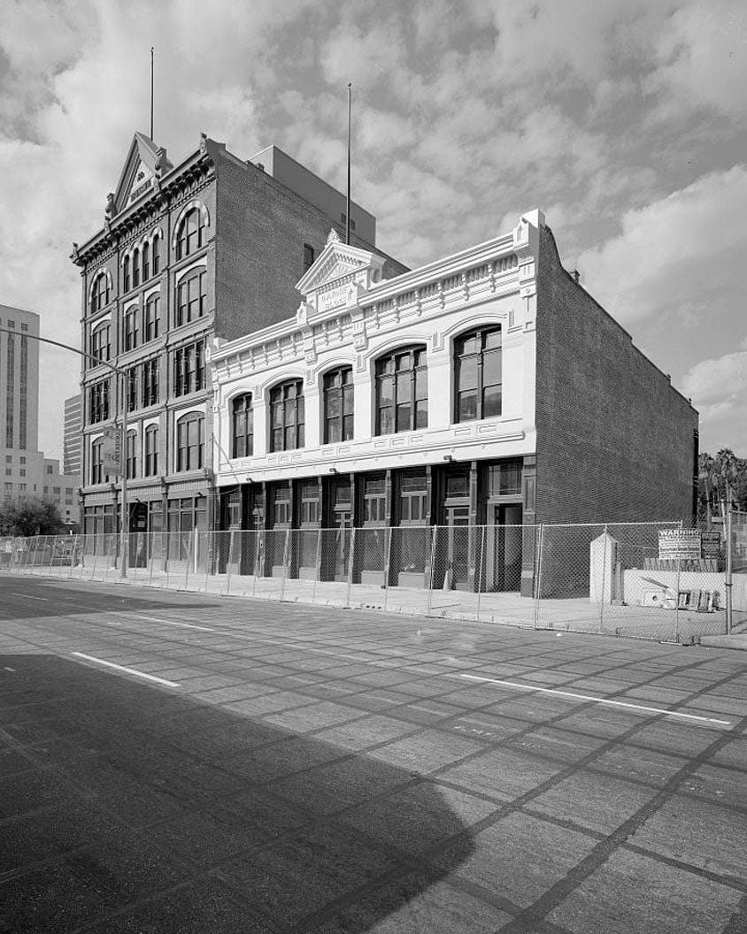 Historic Photo : Plaza House, 507-511 North Main Street, Los Angeles, Los Angeles County, CA 2 Photograph