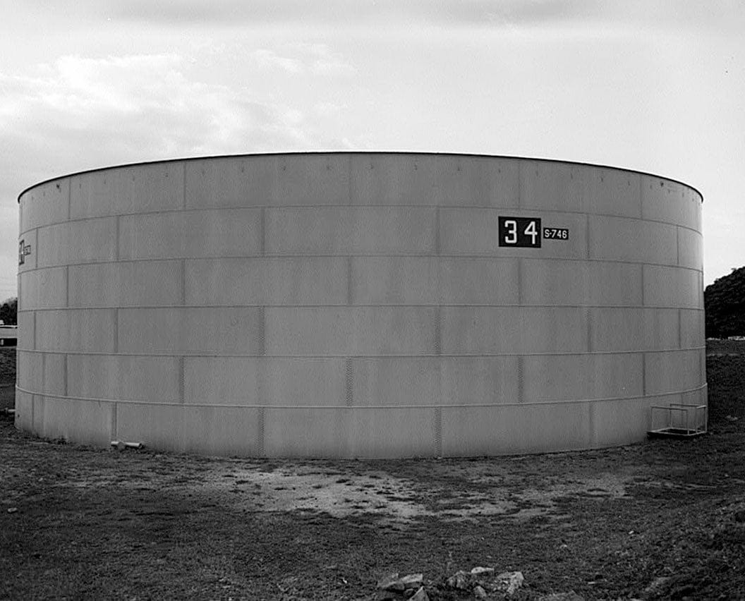 U.S. Naval Base, Pearl Harbor, Bulk Fuel Storage Tank Type, Middle Tank Farm, south of North Road between Merry & Quarry Lochs, Pearl City, Honolulu County, HI 2