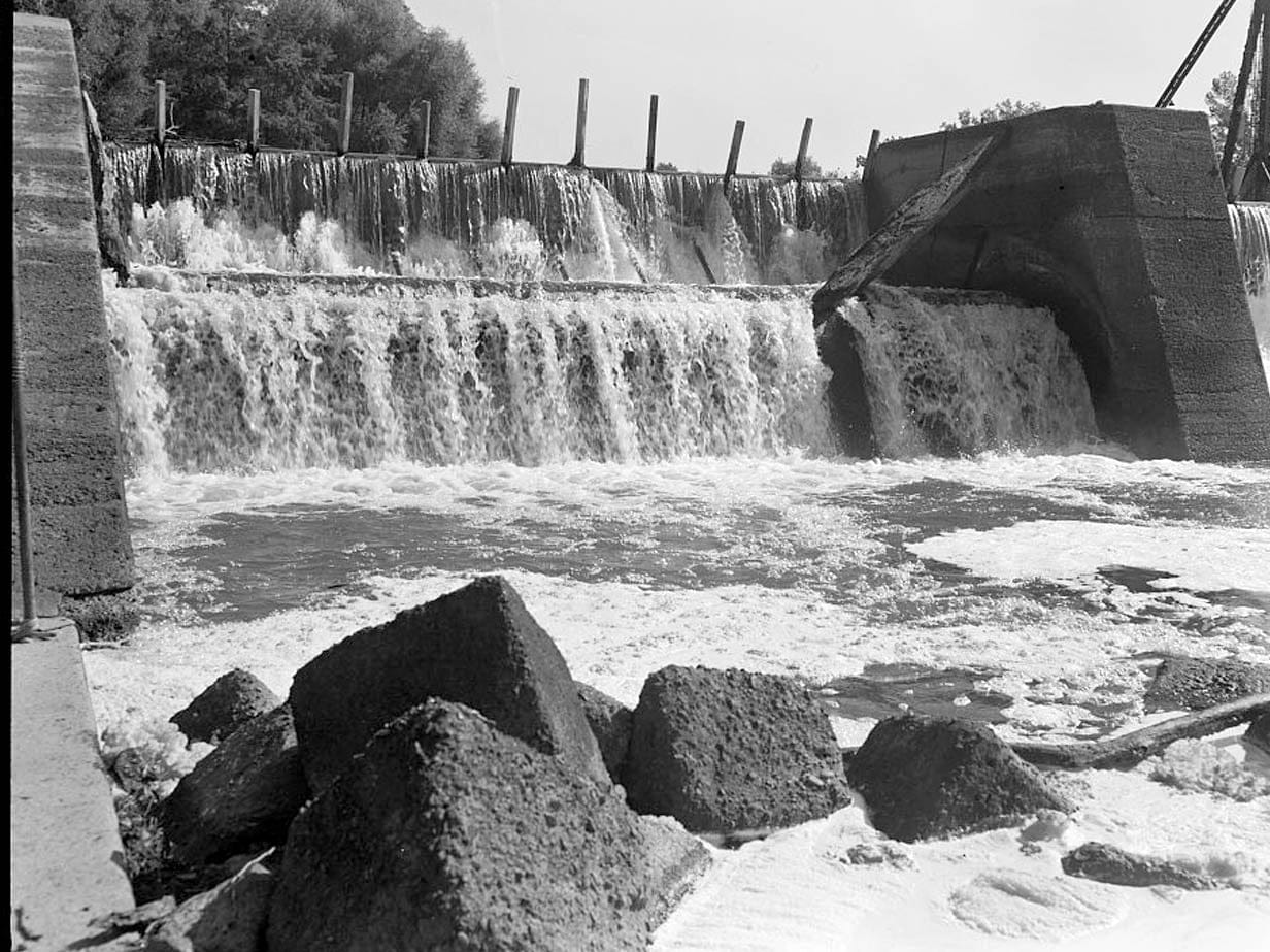 Historic Photo : Ouachita River Lock & Dam No. 8, Ouachita River at River Mile 282.8, Calion, Union County, AR 1 Photograph