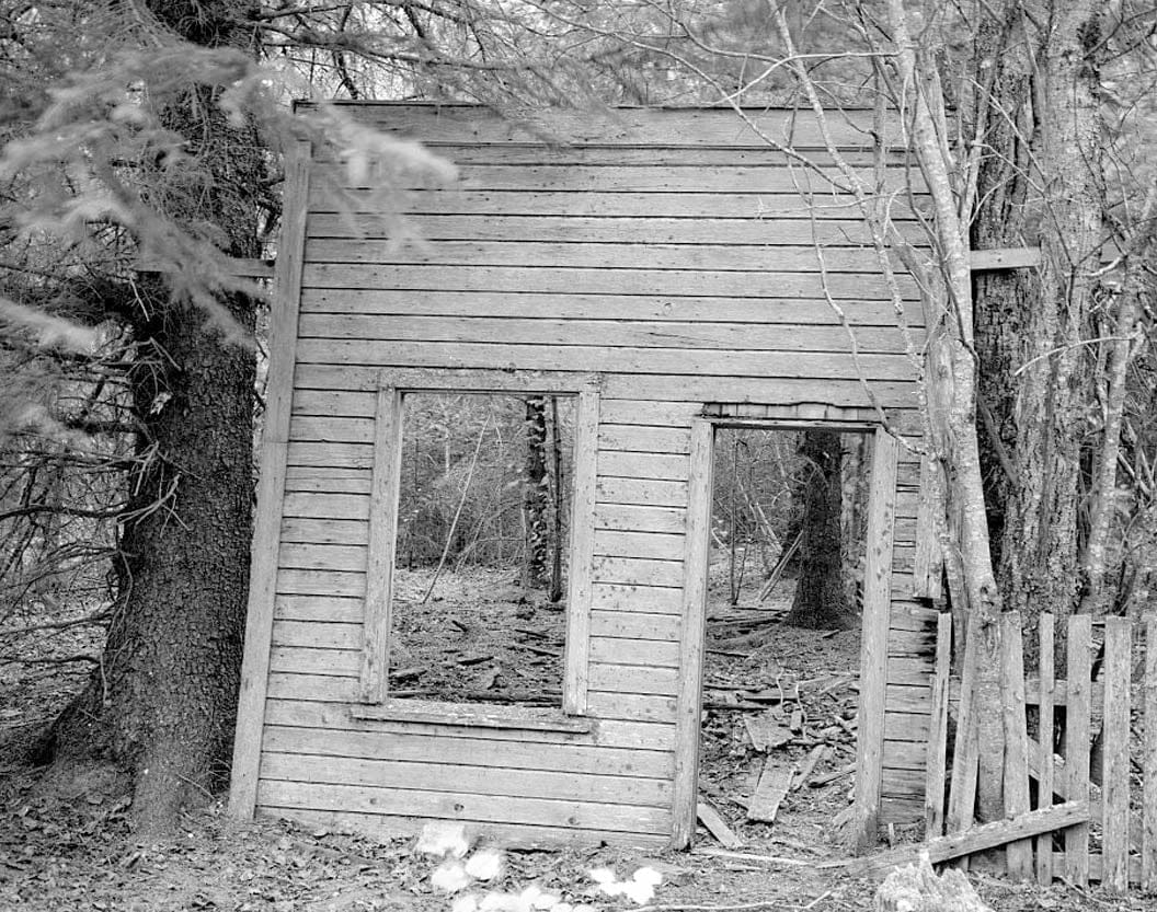 Historic Photo : Town of Dyea, Skagway, Skagway-Hoonah-Angoon Census Area, AK 2 Photograph