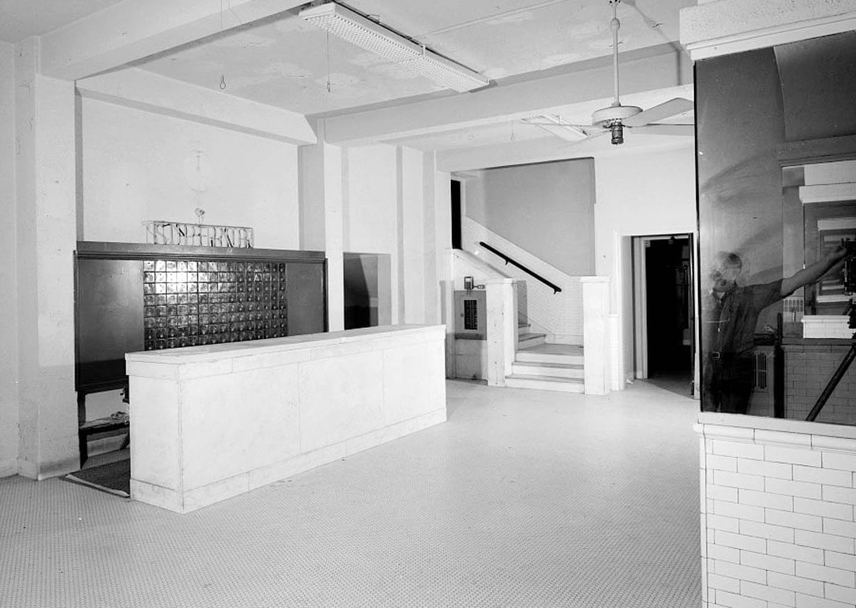 Historic Photo : Bathhouse Row, Superior Bathhouse, Central Avenue, Hot Springs, Garland County, AR 2 Photograph