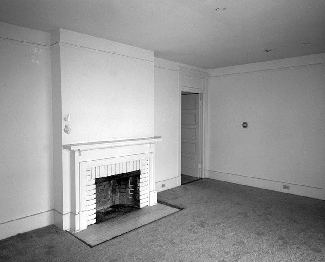 Historic Photo : Chollas Heights Naval Radio Transmitting Facility, Officer's Quarters, 6410 Zero Road, San Diego, San Diego County, CA 4 Photograph