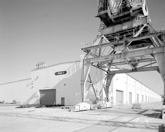 Historic Photo : Oakland Army Base, Transit Shed, East of Dunkirk Street & South of Burma Road, Oakland, Alameda County, CA 5 Photograph