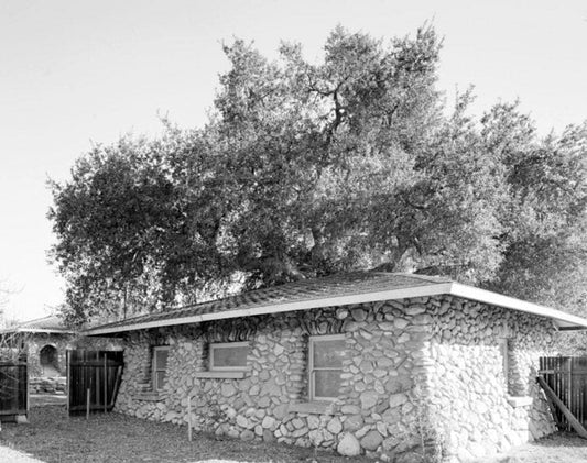 Historic Photo : Pitzer Ranch, Garage, 4353 Towne Avenue, Claremont, Los Angeles County, CA 2 Photograph