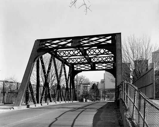 Historic Photo : Walnut Street Railroad Bridge, Walnut Street over AMTRAK, Hartford, Hartford County, CT 4 Photograph