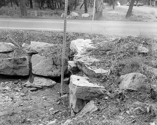 Grand Canyon National Park Roads, Apache Street Headwall No. 3, Southeast corner of intersection of Center Road and Apache Street, Grand Canyon Village, Coconino County, AZ 1