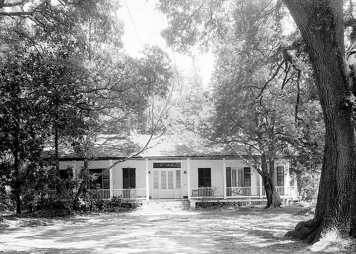 Historic Photo : Gates-Daves House, 1570-1572 Dauphin Street, Mobile, Mobile County, AL 1 Photograph