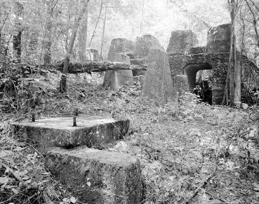 Historic Photo : Brookside Coal Mine, Tipple (Foundation), Mount Olive Road, North of Five Mile Creek Bridge, Brookside, Jefferson County, AL 1 Photograph